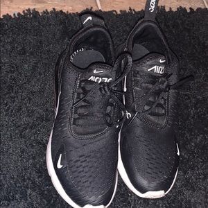 Nike air max 270